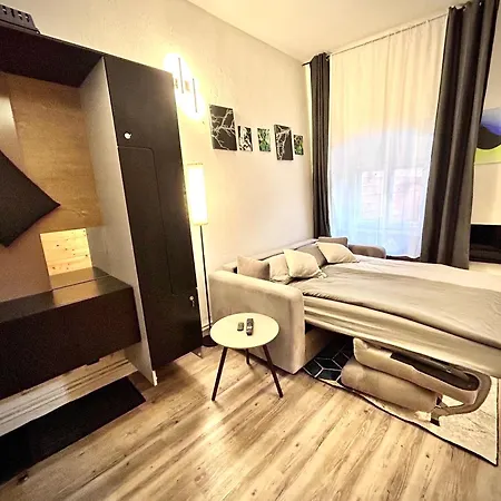 K&h Apartmens Industrial Apartman *
